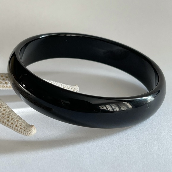 Vintage Jewelry - Black onyx bangle bracelet